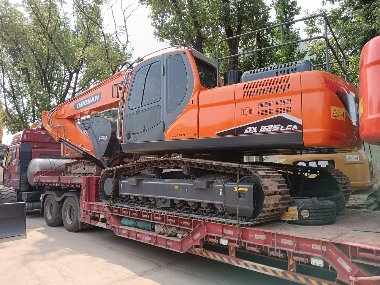 DOOSAN DX225 LCA DX 225 LC - 9C - Excavadora de cadenas: foto 2 DOOSAN DX225 LCA DX 225 LC - 9C - Excavadora de cadenas: foto 2