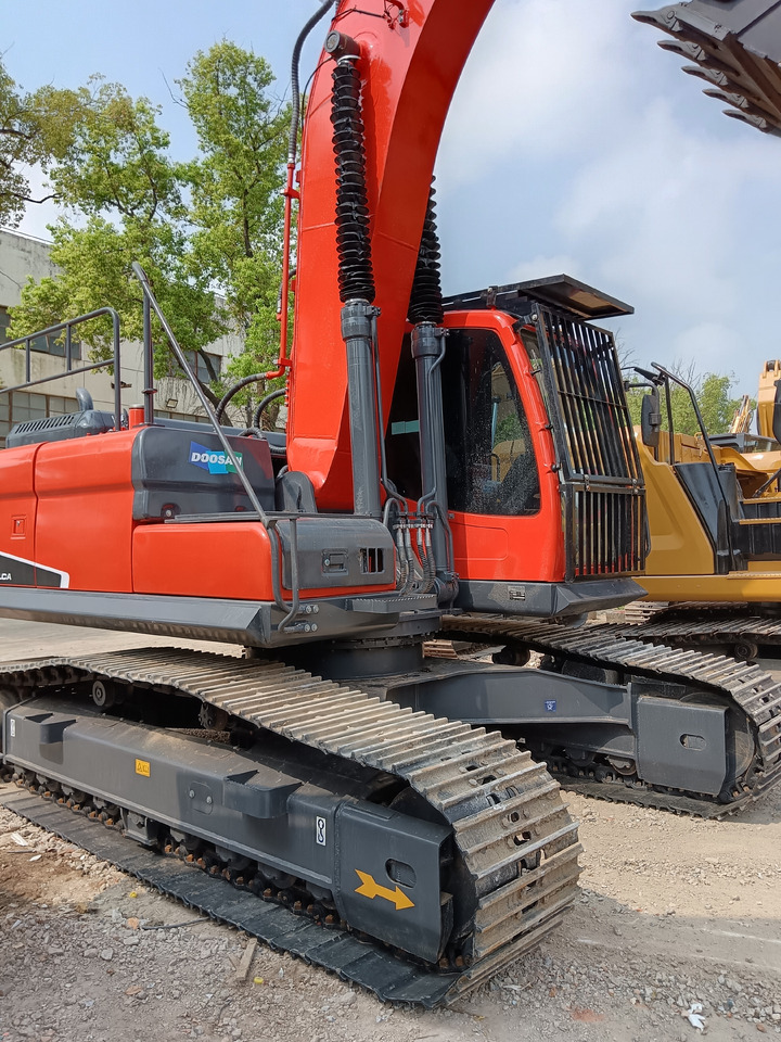 DOOSAN DX225 LCA DX 225 LC - 9C - Excavadora de cadenas: foto 3 DOOSAN DX225 LCA DX 225 LC - 9C - Excavadora de cadenas: foto 3