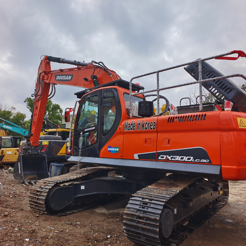 DOOSAN DX300LC - 9C DX300LCA - Excavadora de cadenas: foto 2 DOOSAN DX300LC - 9C DX300LCA - Excavadora de cadenas: foto 2