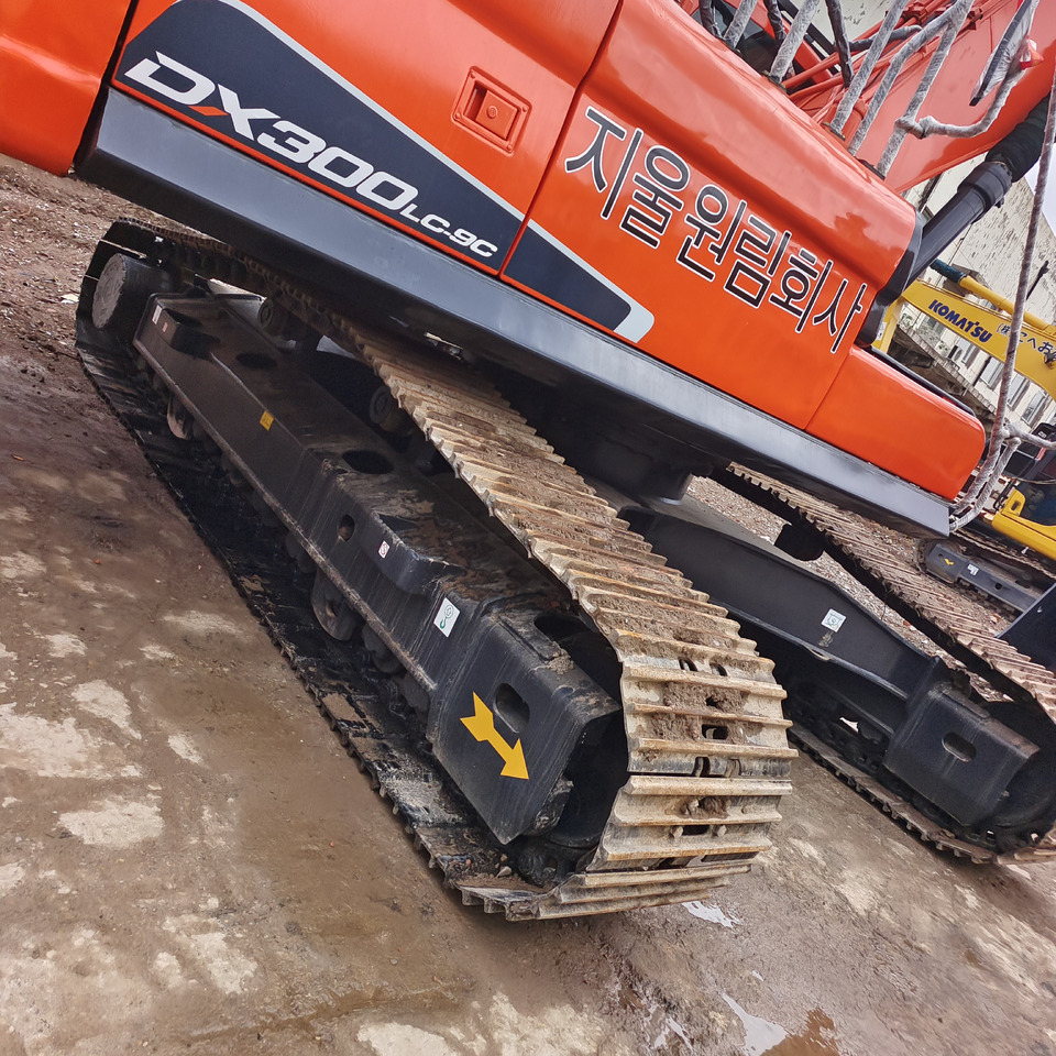 DOOSAN DX300LC - 9C DX300LCA - Excavadora de cadenas: foto 3 DOOSAN DX300LC - 9C DX300LCA - Excavadora de cadenas: foto 3
