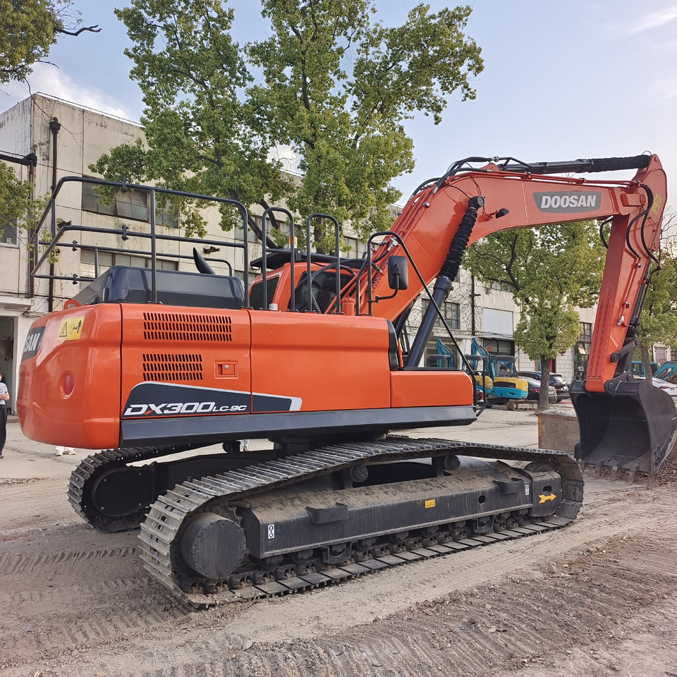 DOOSAN DX300LC-9C DX300LCA - Excavadora de cadenas: foto 2 DOOSAN DX300LC-9C DX300LCA - Excavadora de cadenas: foto 2