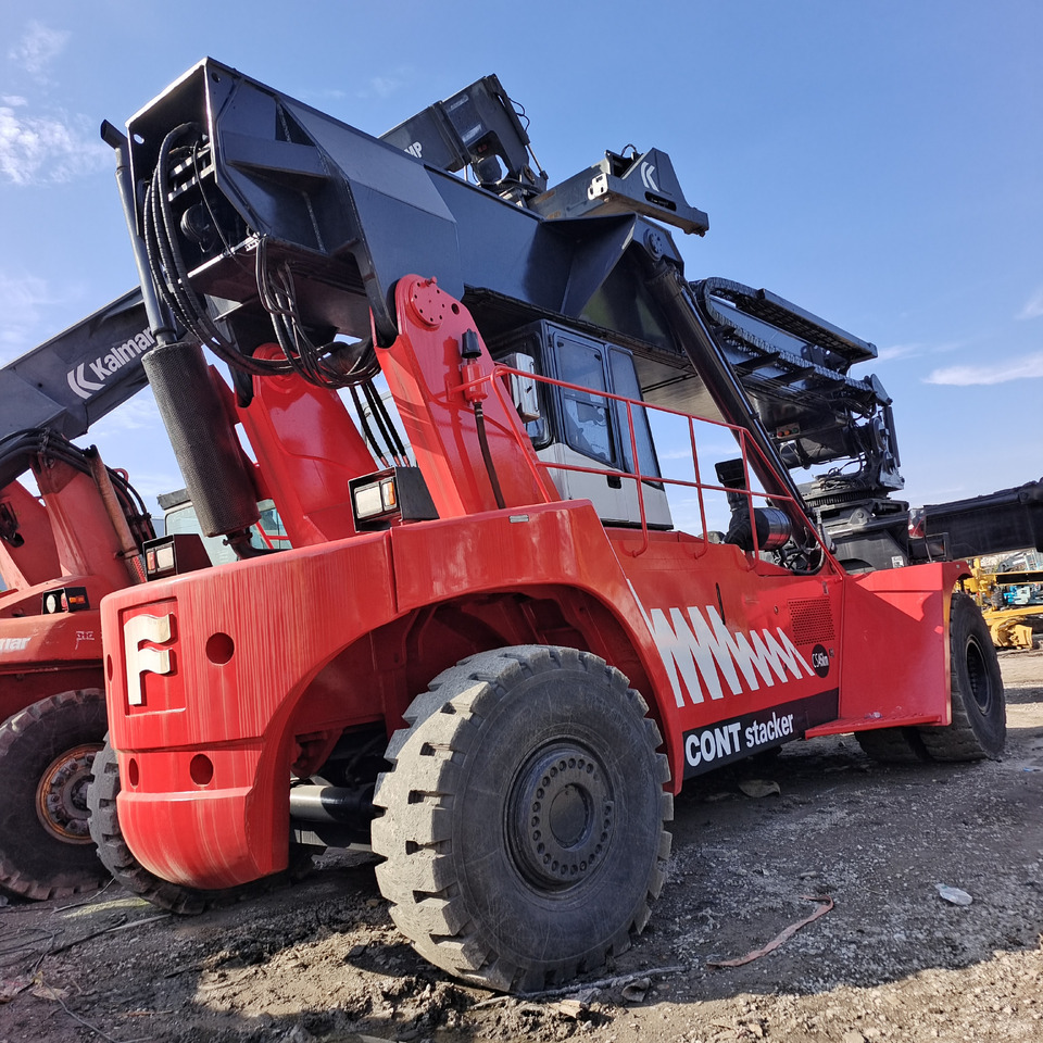 FANTUZZI CS45KMHD - Reach stacker: foto 1 FANTUZZI CS45KMHD - Reach stacker: foto 1