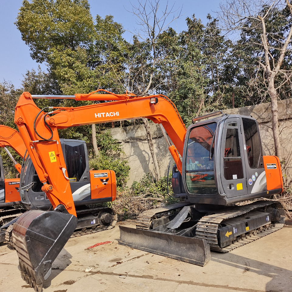 HITACHI ZX70 ZAXIS 70 - Miniexcavadora: foto 1 HITACHI ZX70 ZAXIS 70 - Miniexcavadora: foto 1