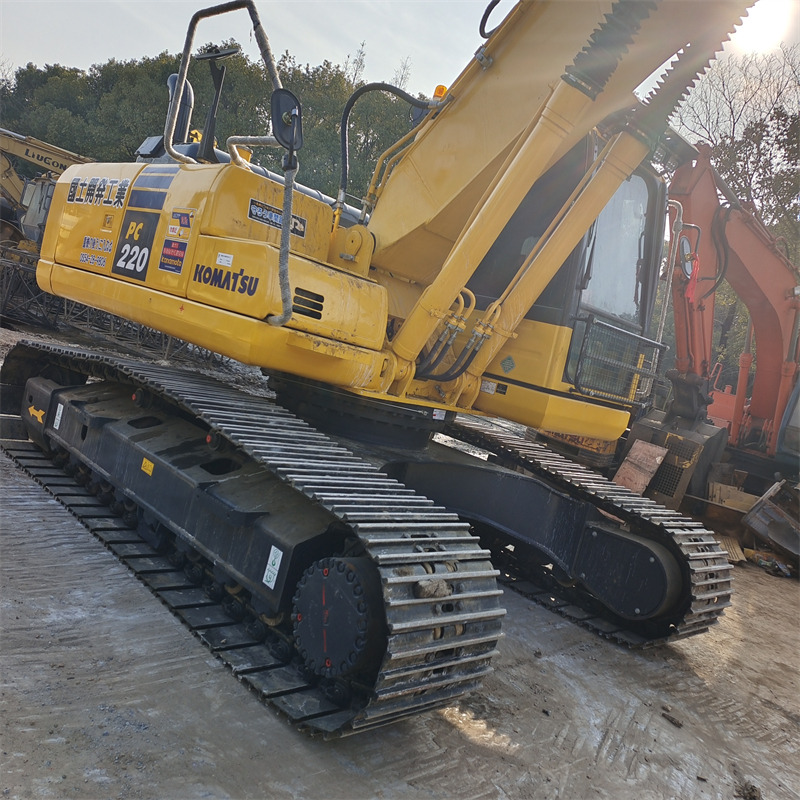 KOMATSU PC220-8 N1 PC 220-8 PC200-8 PC400-8 - Excavadora de cadenas: foto 3 KOMATSU PC220-8 N1 PC 220-8 PC200-8 PC400-8 - Excavadora de cadenas: foto 3