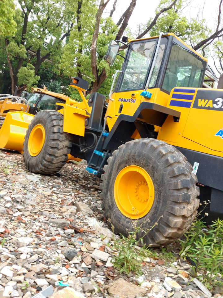 KOMATSU WA320 - Cargadora de ruedas: foto 4 KOMATSU WA320 - Cargadora de ruedas: foto 4