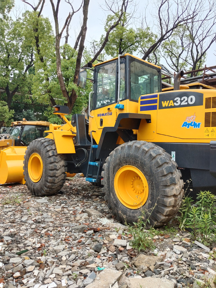 KOMATSU WA320 - Cargadora de ruedas: foto 1 KOMATSU WA320 - Cargadora de ruedas: foto 1