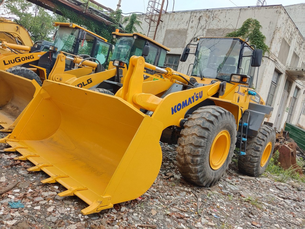 KOMATSU WA320 - Cargadora de ruedas: foto 5 KOMATSU WA320 - Cargadora de ruedas: foto 5