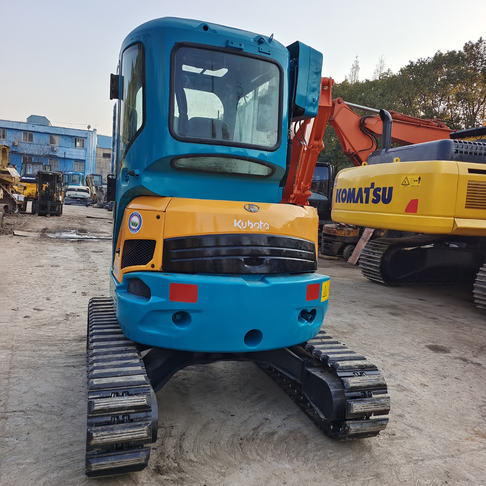 KUBOTA U35 - Miniexcavadora: foto 1 KUBOTA U35 - Miniexcavadora: foto 1