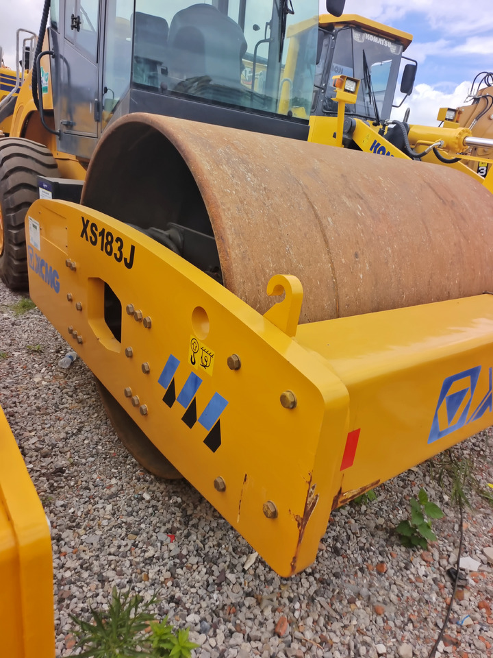 Apisonadora de asfalto XCMG XS 183J: foto 6