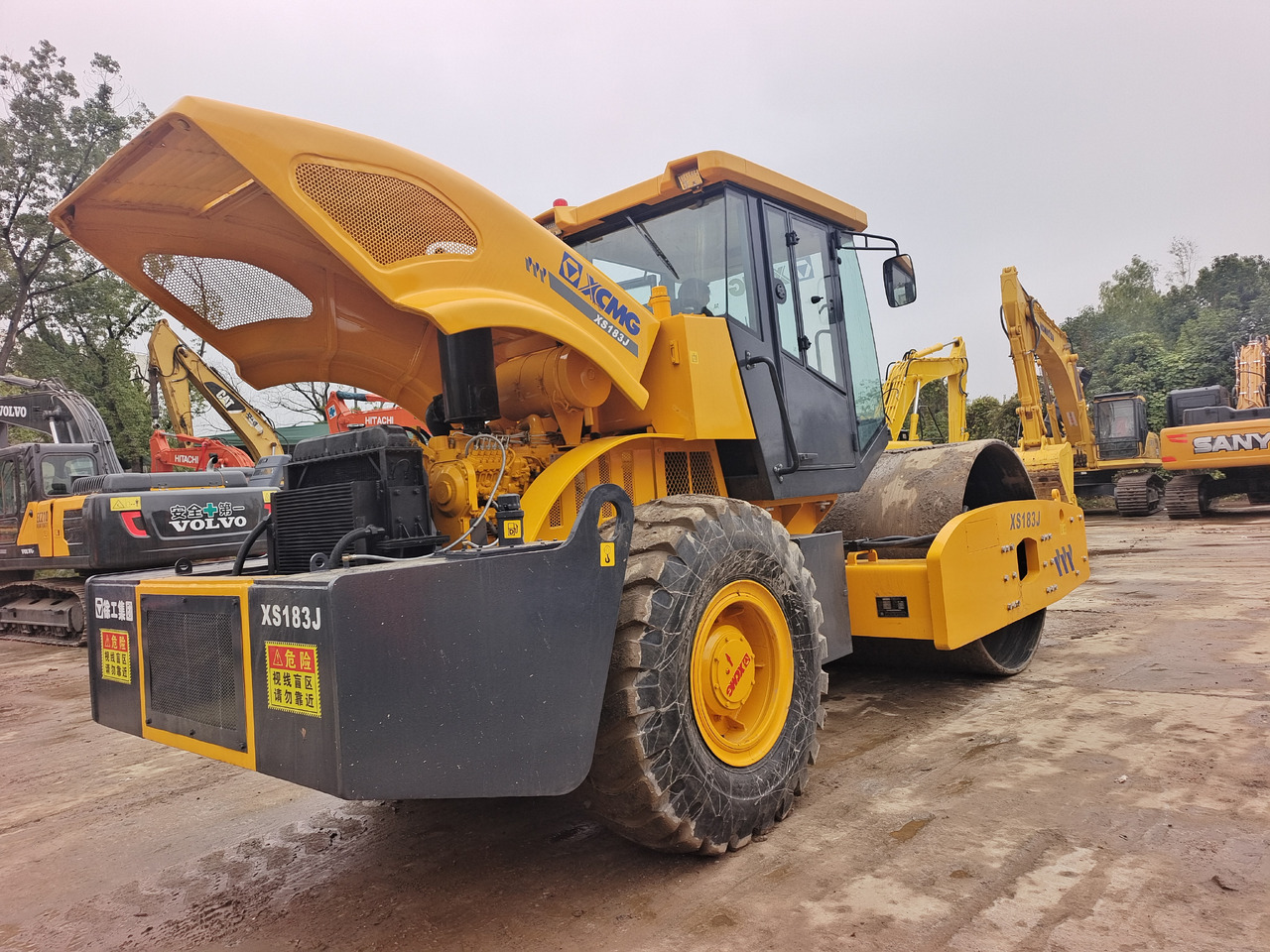 Apisonadora de asfalto XCMG XS183J: foto 9