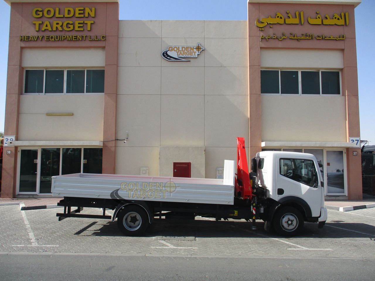 Ashok Leyland PARTNER LX 4x2 with Fassi F50A.022 Crane - Camión grúa: foto 5 Ashok Leyland PARTNER LX 4x2 with Fassi F50A.022 Crane - Camión grúa: foto 5