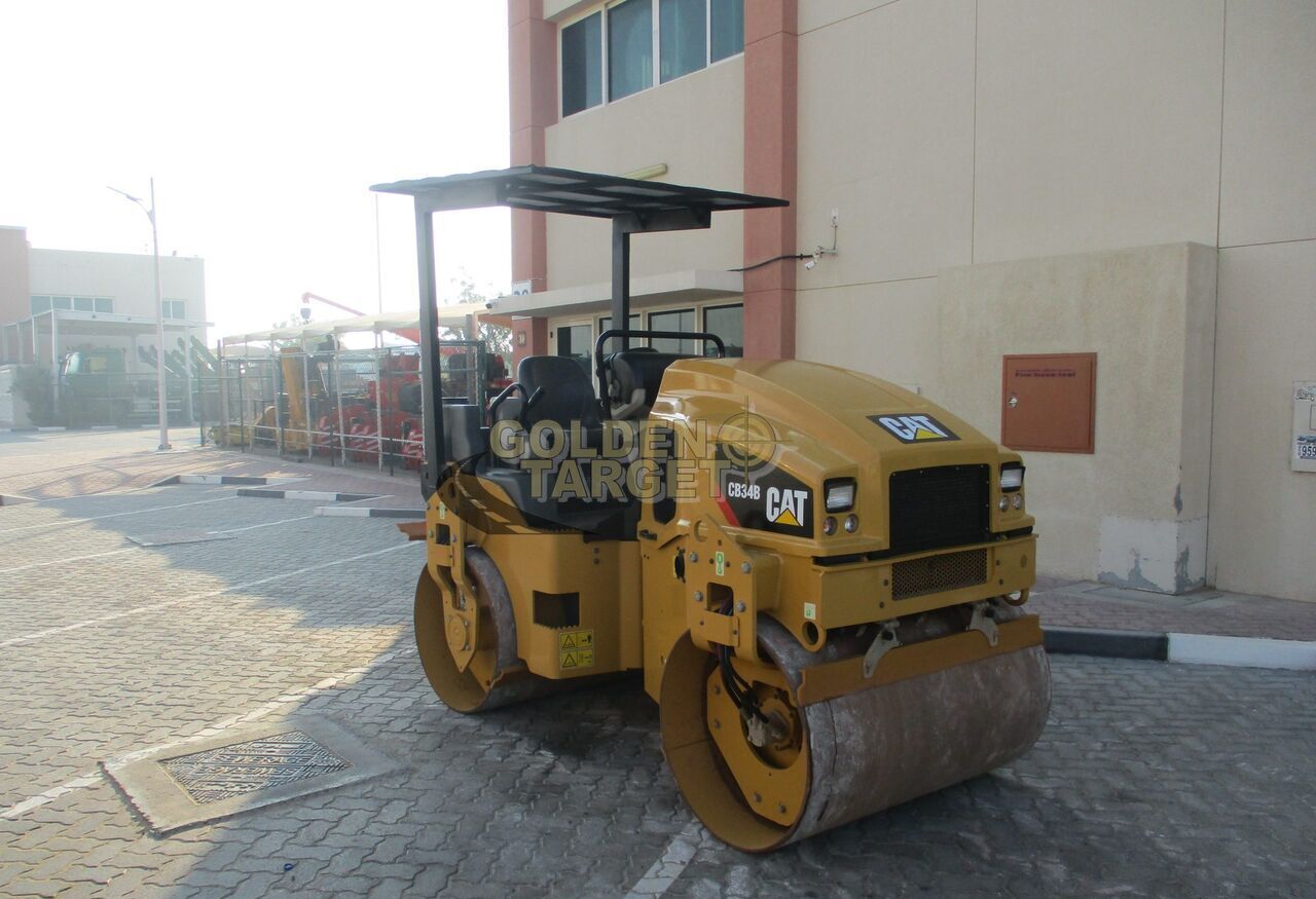 Caterpillar CB34B Double Drum Roller - Apisonadora de asfalto: foto 1 Caterpillar CB34B Double Drum Roller - Apisonadora de asfalto: foto 1