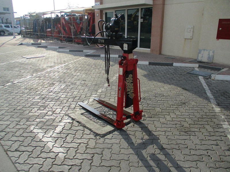 Kinshofer KM401H-1500 - Grúa: foto 2 Kinshofer KM401H-1500 - Grúa: foto 2