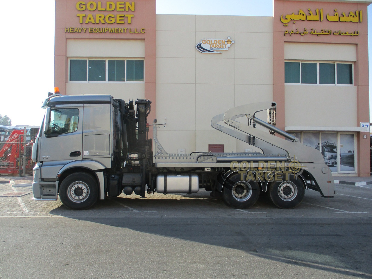 Leasing de MERCEDES-BENZ 2642 6×2 DOUBLE SKIP LOADER with HIAB Crane MERCEDES-BENZ 2642 6×2 DOUBLE SKIP LOADER with HIAB Crane: foto 6