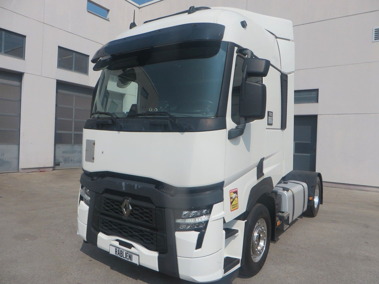 Renault T480 SC 4x2Tractor - Cabeza tractora: foto 1 Renault T480 SC 4x2Tractor - Cabeza tractora: foto 1