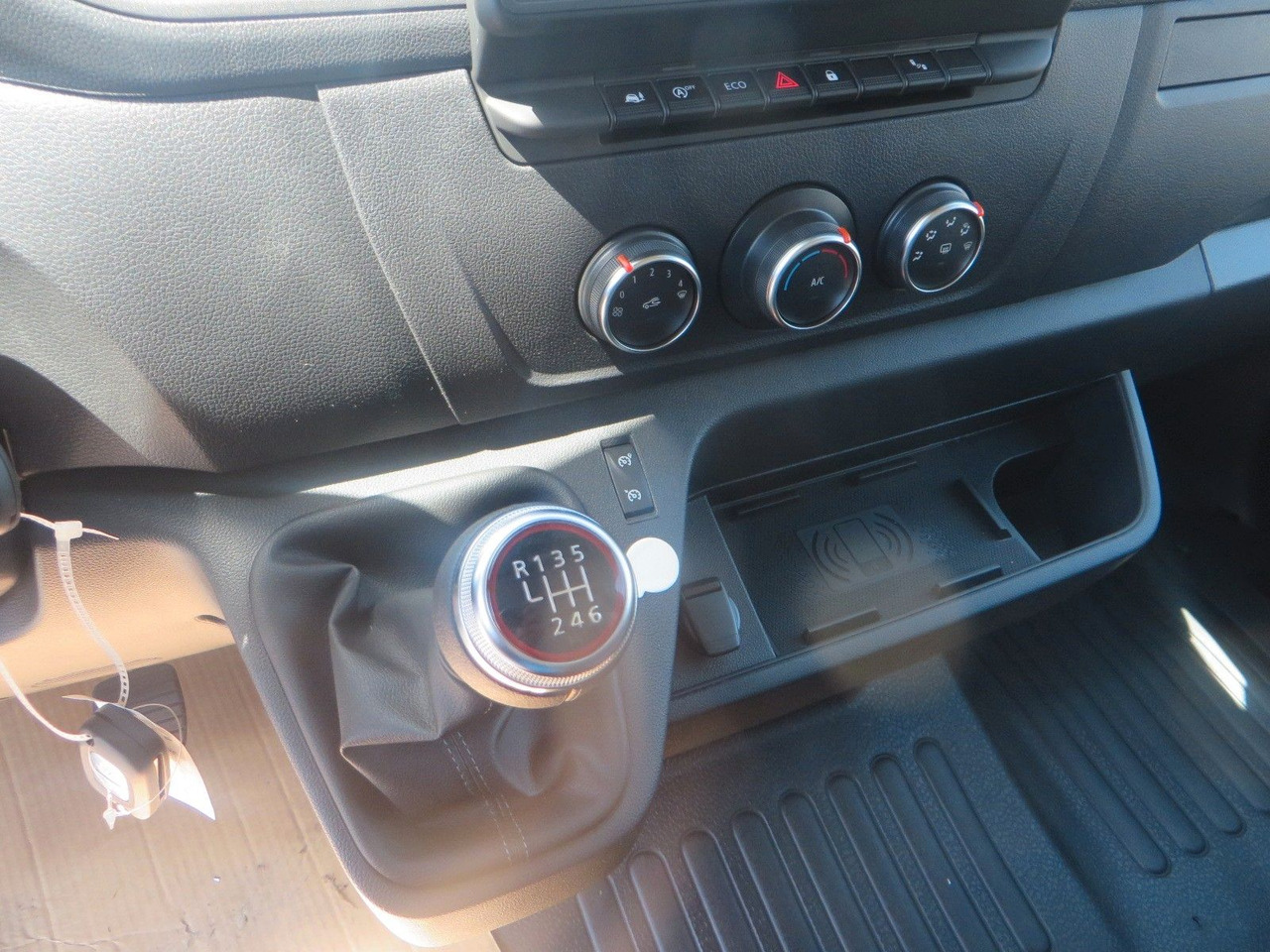 Furgón Renault Master L4H3 box body -rear drive!: foto 11