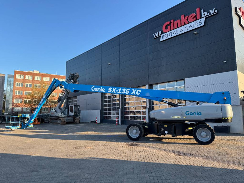 Genie SX 135 XC - Plataforma telescopica: foto 1 Genie SX 135 XC - Plataforma telescopica: foto 1