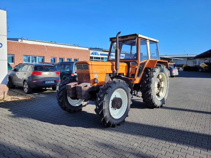 Fiat 1000 DT - Tractor: foto 2 Fiat 1000 DT - Tractor: foto 2