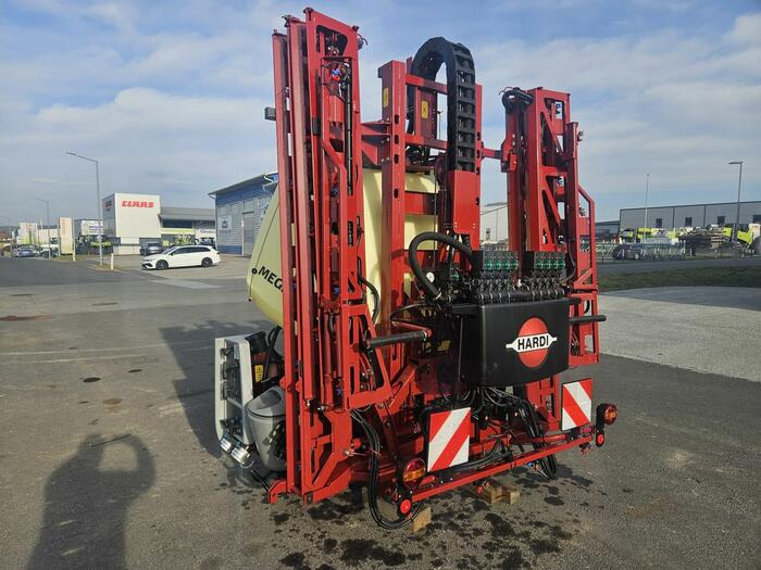 Hardi MEGA 1200 - Pulverizador suspendido: foto 4 Hardi MEGA 1200 - Pulverizador suspendido: foto 4
