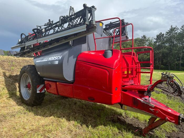 Horsch LEEB 8 GS - Pulverizador arrastrado: foto 2 Horsch LEEB 8 GS - Pulverizador arrastrado: foto 2