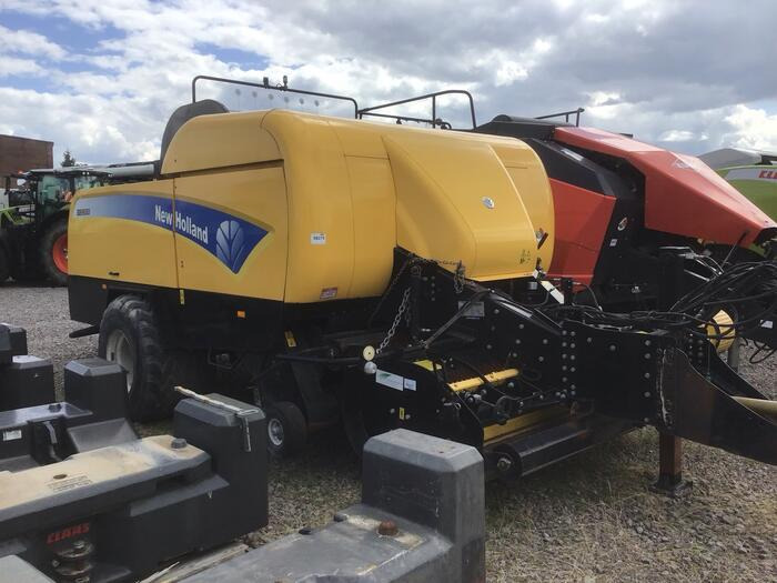New Holland BB 9080 R - Empacadora de pacas cuadradas: foto 5 New Holland BB 9080 R - Empacadora de pacas cuadradas: foto 5