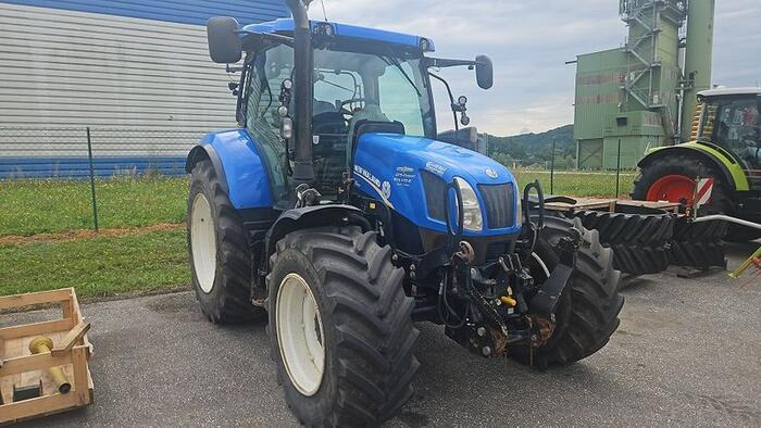 New Holland T6.160 Auto Command - Tractor: foto 2 New Holland T6.160 Auto Command - Tractor: foto 2
