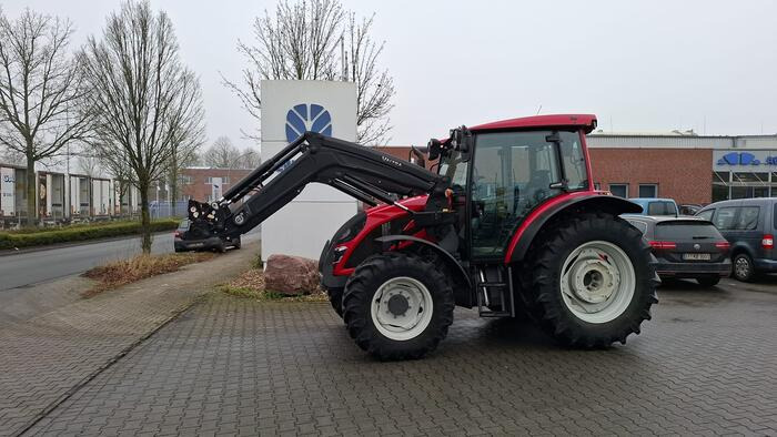 Valtra A95 - Tractor: foto 4 Valtra A95 - Tractor: foto 4
