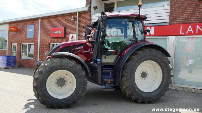 Valtra N155 - Tractor: foto 4 Valtra N155 - Tractor: foto 4