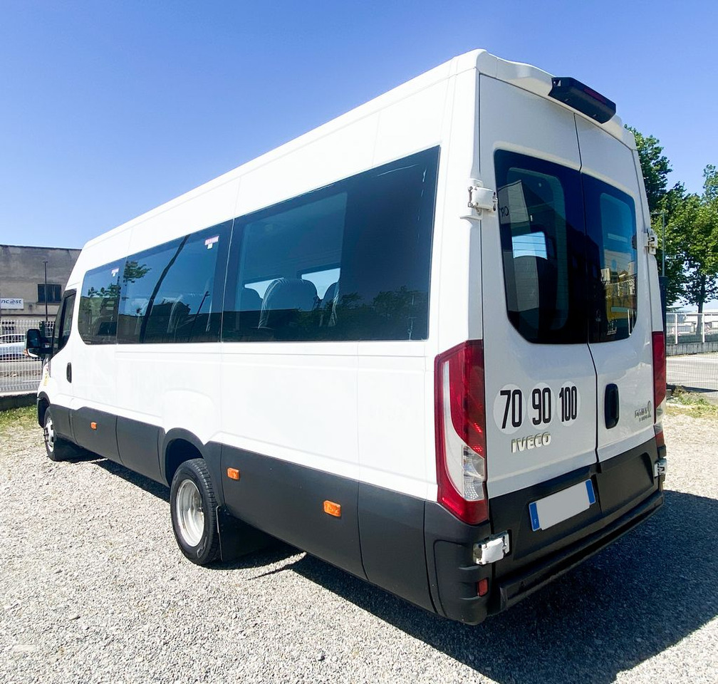 IVECO DAILY LINE 2016 - Minibús, Furgoneta de pasajeros: foto 5 IVECO DAILY LINE 2016 - Minibús, Furgoneta de pasajeros: foto 5