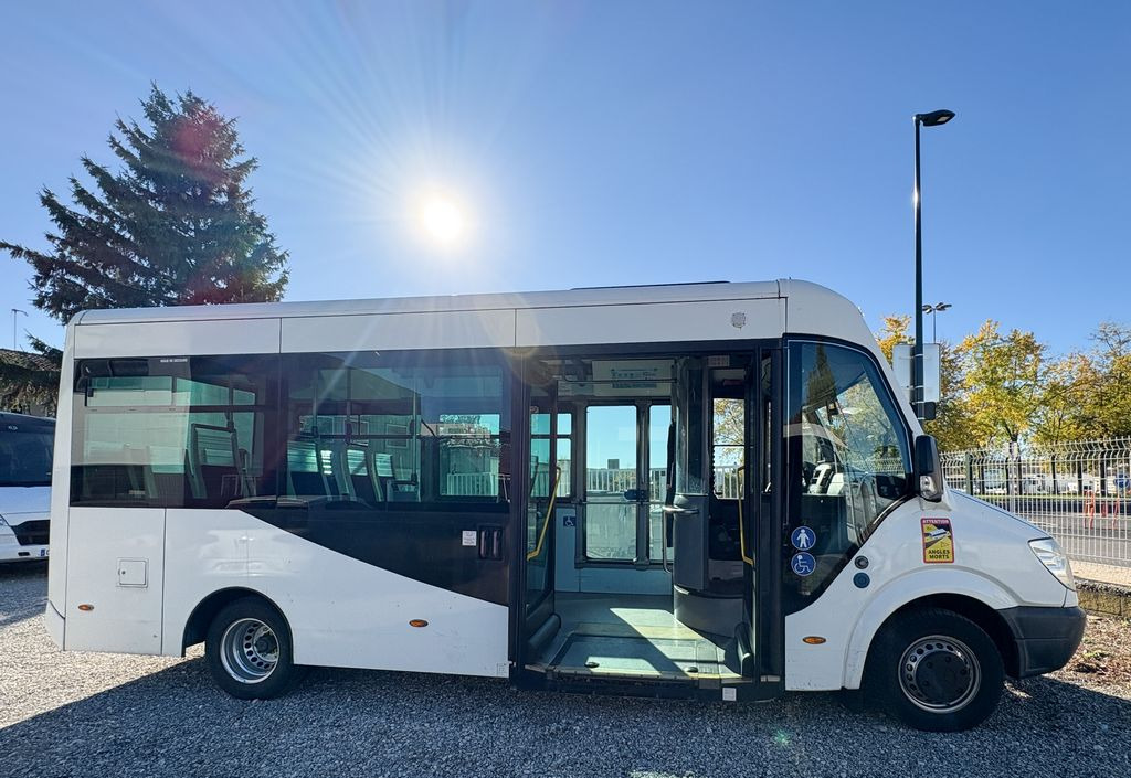 MERCEDES-BENZ MERCEDES CYTIOS 3 - Autobús urbano: foto 4 MERCEDES-BENZ MERCEDES CYTIOS 3 - Autobús urbano: foto 4