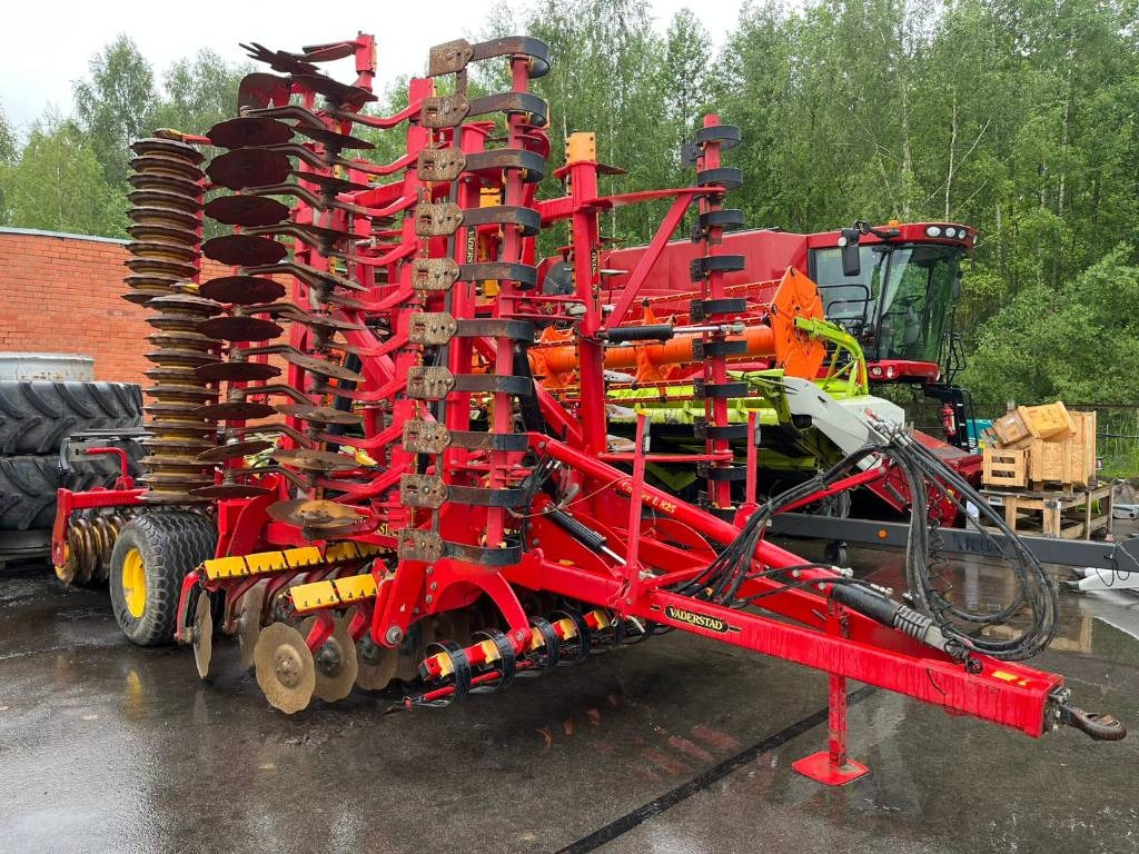 Vaderstad Carrier L 825 - Rastras: foto 1 Vaderstad Carrier L 825 - Rastras: foto 1