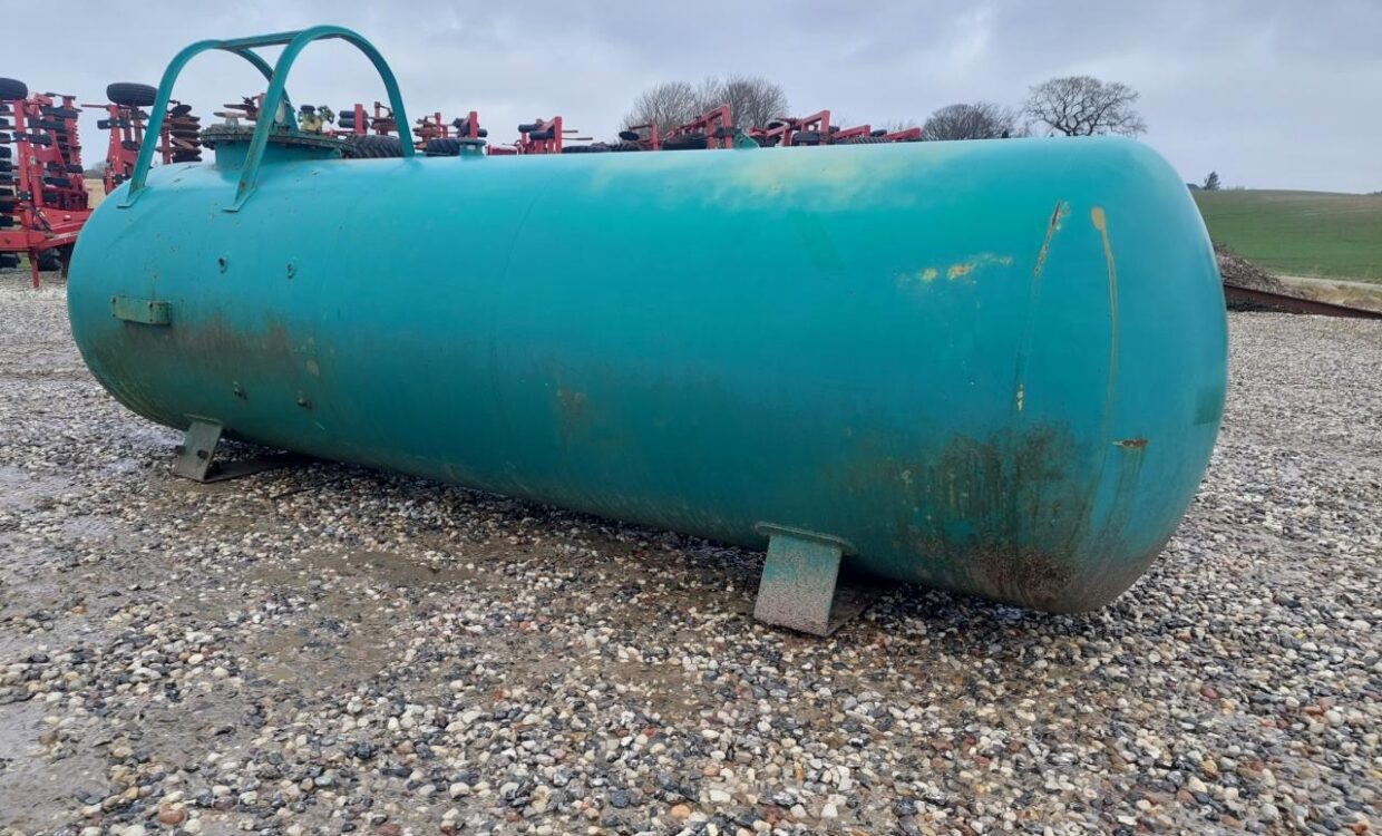 Agrodan Ammoniaktank 2500 kg - Maquinaria para fertilización, Tanque de almacenamiento: foto 3 Agrodan Ammoniaktank 2500 kg - Maquinaria para fertilización, Tanque de almacenamiento: foto 3