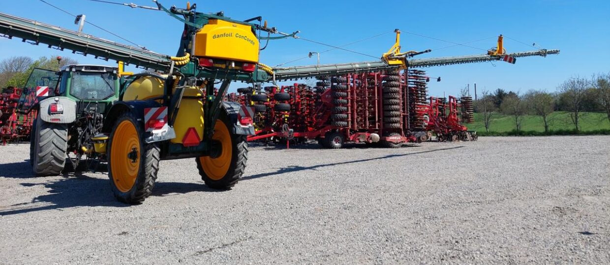 Pulverizador arrastrado Danfoil Concorde 3000L 24-36m: foto 9