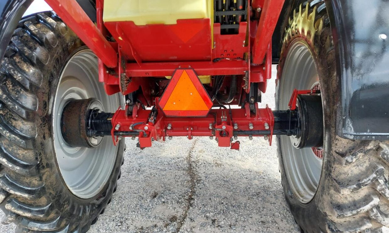 Hardi Commander 5500i -30m - Pulverizador arrastrado: foto 5 Hardi Commander 5500i -30m - Pulverizador arrastrado: foto 5