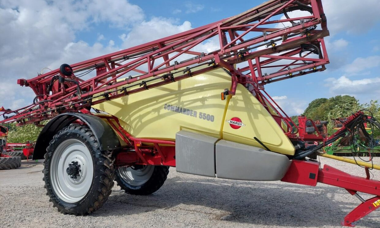 Hardi Commander 5500i -30m - Pulverizador arrastrado: foto 1 Hardi Commander 5500i -30m - Pulverizador arrastrado: foto 1