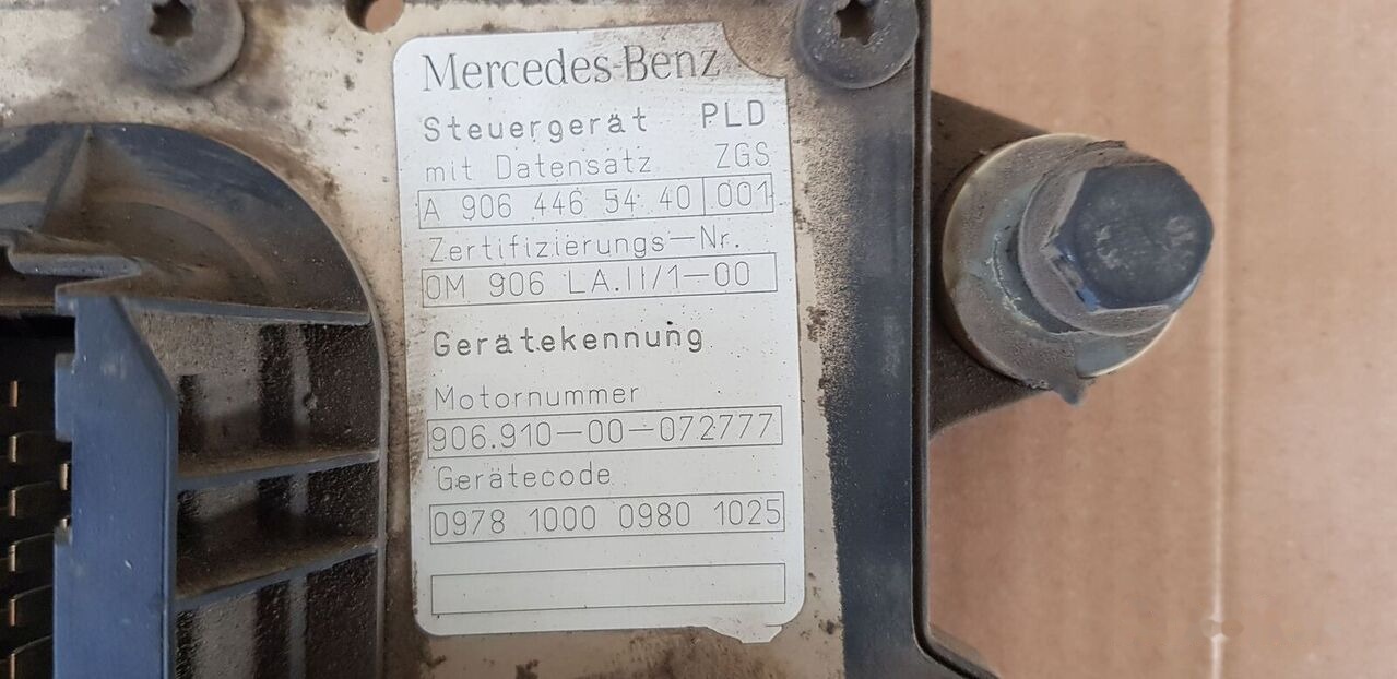 Mercedes-Benz ECU Mercedes-Benz ATEGO - Unidad de control para Camión: foto 4 Mercedes-Benz ECU Mercedes-Benz ATEGO - Unidad de control para Camión: foto 4