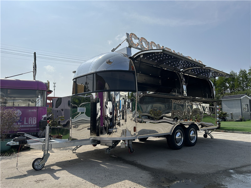 Cocktails Food Trailer Airstream Beer Food Truck - Remolque venta ambulante: foto 2 Cocktails Food Trailer Airstream Beer Food Truck - Remolque venta ambulante: foto 2