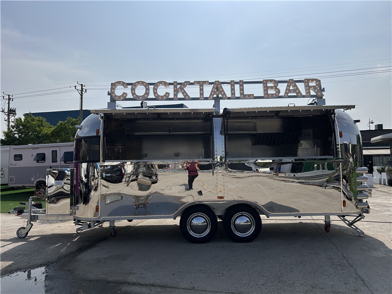 Cocktails Food Trailer Airstream Beer Food Truck - Remolque venta ambulante: foto 1 Cocktails Food Trailer Airstream Beer Food Truck - Remolque venta ambulante: foto 1