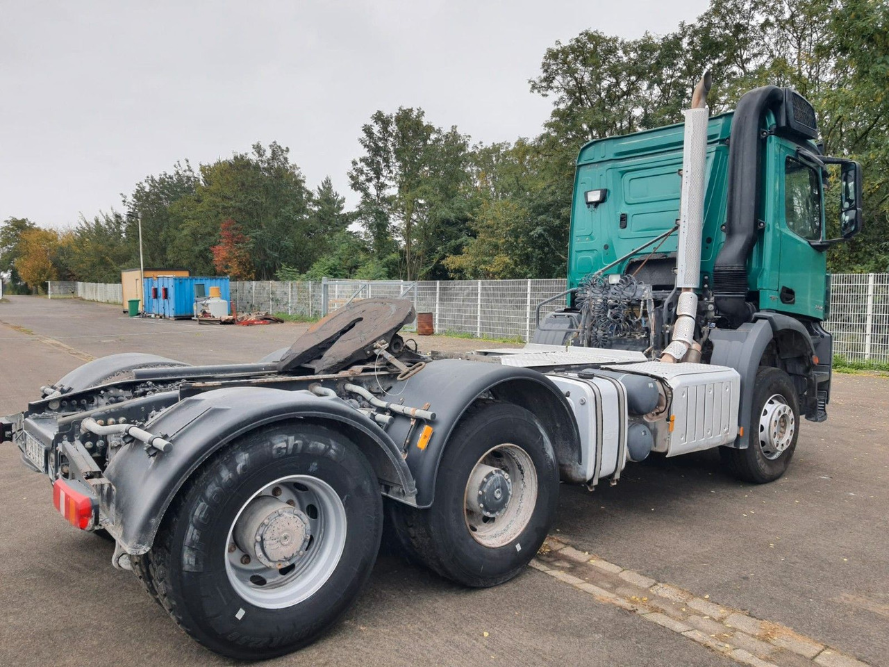 Mercedes-Benz Arocs 3345 6x4 Schwerlast 66t zul ZGG - Cabeza tractora: foto 3 Mercedes-Benz Arocs 3345 6x4 Schwerlast 66t zul ZGG - Cabeza tractora: foto 3