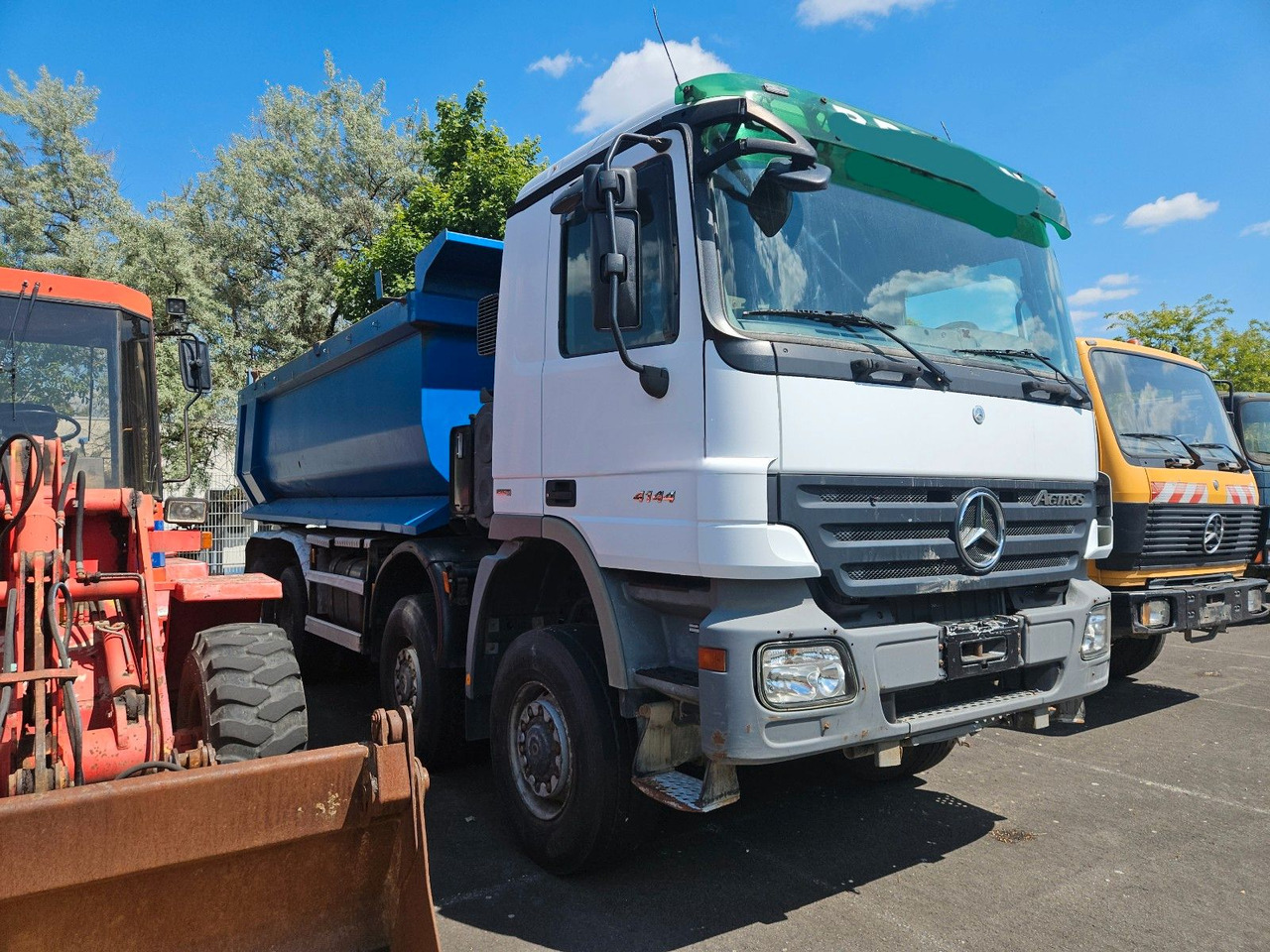 Mercedes-Benz Actros 4144 8x8 Hinterkipper - Camión volquete: foto 2 Mercedes-Benz Actros 4144 8x8 Hinterkipper - Camión volquete: foto 2