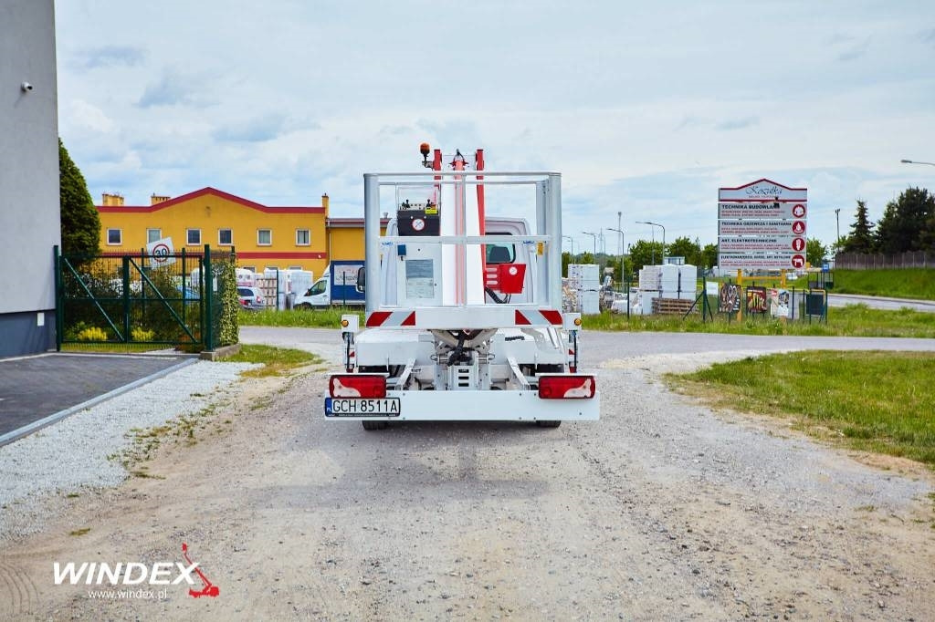 Multitel MTE 270 - Camión con plataforma elevadora: foto 4 Multitel MTE 270 - Camión con plataforma elevadora: foto 4