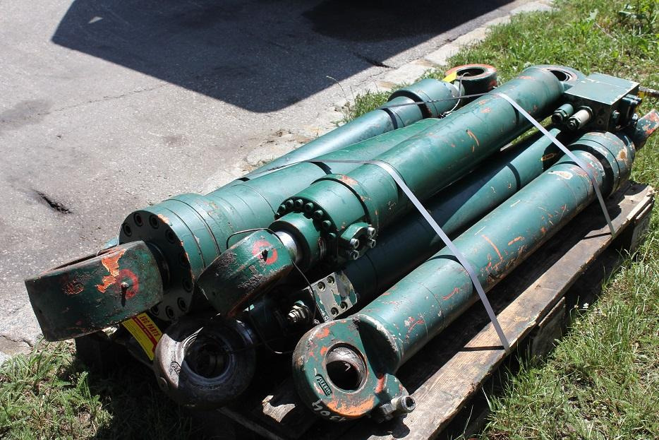 Atlas 1304 - Cilindro hidráulico para Maquinaria de construcción: foto 2 Atlas 1304 - Cilindro hidráulico para Maquinaria de construcción: foto 2