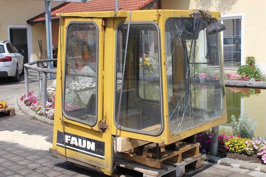 Faun F 1310 - Cabina para Maquinaria de construcción: foto 5 Faun F 1310 - Cabina para Maquinaria de construcción: foto 5