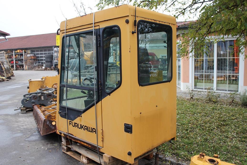 Furukawa W625 - Cabina para Maquinaria de construcción: foto 4 Furukawa W625 - Cabina para Maquinaria de construcción: foto 4