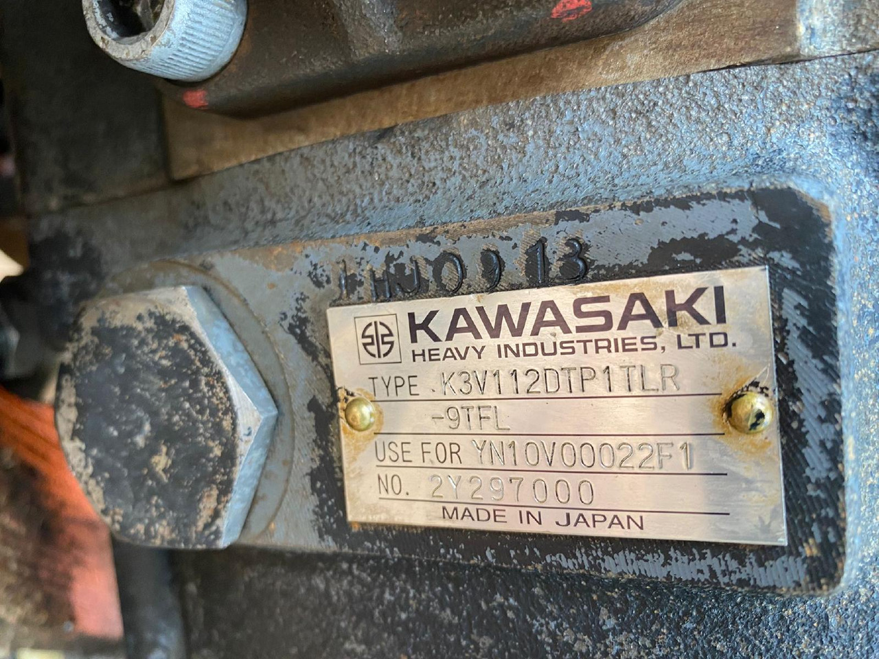 Kawasaki K3V112 aus Fiat Kobelco E 215 - Bomba hidráulica para Maquinaria de construcción: foto 5 Kawasaki K3V112 aus Fiat Kobelco E 215 - Bomba hidráulica para Maquinaria de construcción: foto 5
