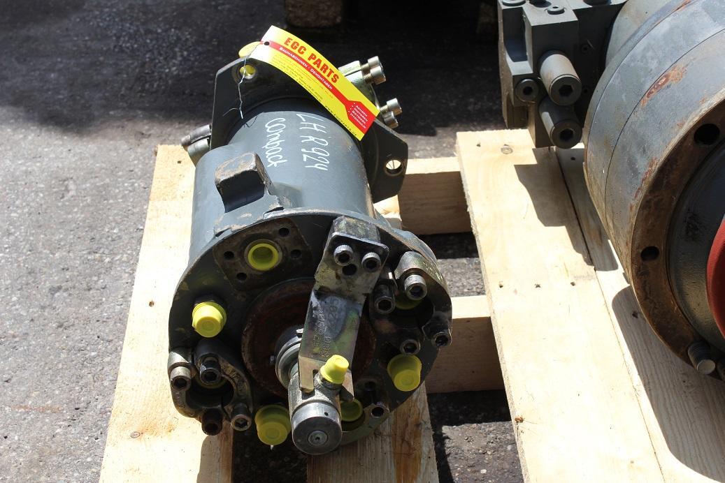 Liebherr R 924 compact - Hidráulica para Maquinaria de construcción: foto 4 Liebherr R 924 compact - Hidráulica para Maquinaria de construcción: foto 4