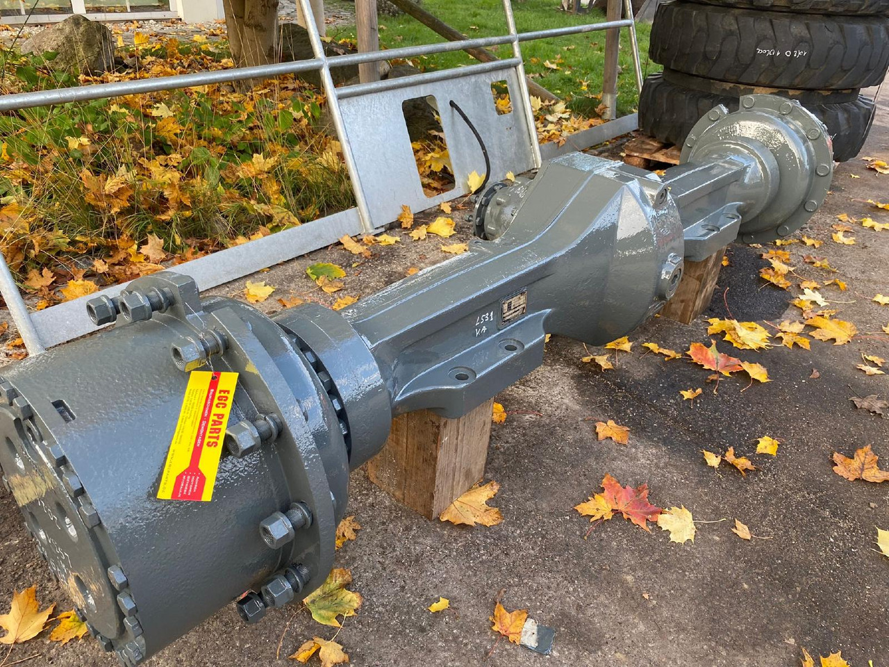 Eje y piezas para Maquinaria de construcción Liebherr ZF AP 409 aus LH L 531: foto 7 Eje y piezas para Maquinaria de construcción Liebherr ZF AP 409 aus LH L 531: foto 7