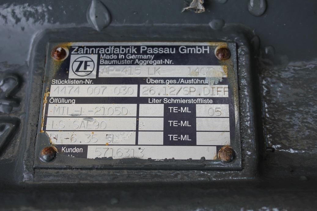 Liebherr ZF AP 415 aus L 574 - Eje y piezas para Maquinaria de construcción: foto 3 Liebherr ZF AP 415 aus L 574 - Eje y piezas para Maquinaria de construcción: foto 3