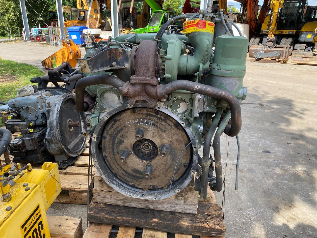 Mercedes Benz OM 421 aus PB 240 - Motor para Maquinaria de construcción: foto 3 Mercedes Benz OM 421 aus PB 240 - Motor para Maquinaria de construcción: foto 3