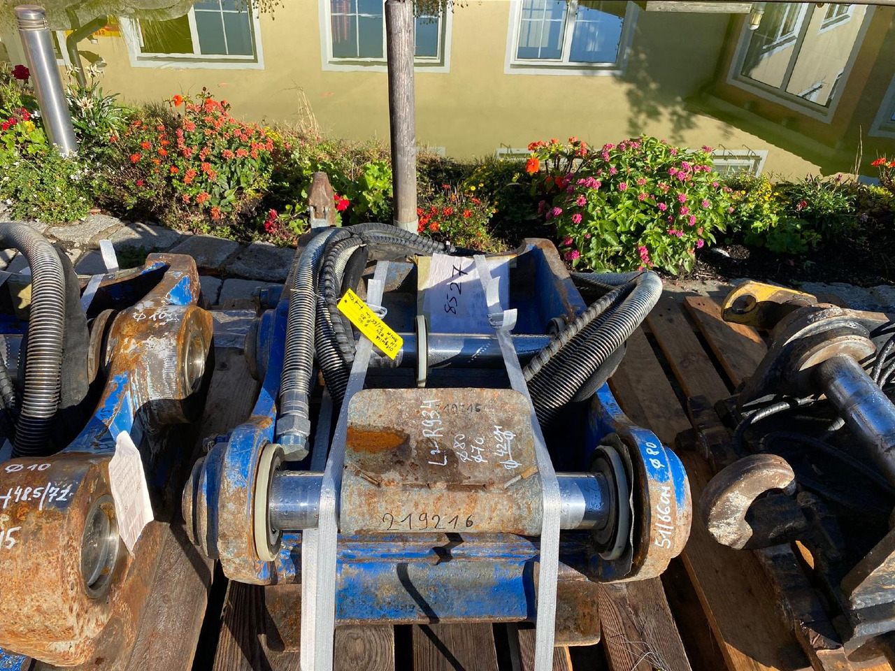 Oilquick Liebherr R 924 - Acoplamiento rápido para Maquinaria de construcción: foto 3 Oilquick Liebherr R 924 - Acoplamiento rápido para Maquinaria de construcción: foto 3